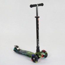 Самокат триколісний Best Scooter MAXI А 25462 / 779-1317 Колеса PU світні Чорний з зеленим