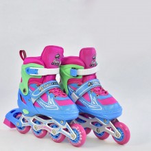 Роликовые коньки Best Roller А 25498/08250 раздвижные. Размер (39-42).  Колёса полиуретан PU, переднее колесо светится, d=7 см. Подшипники ABEC-7. Синий, розовый (А 25498/08250А)