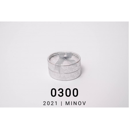 Подарункова коробочка MINOV 0300 для ювелірних прикрас Овальна з бантиком Сріблястий